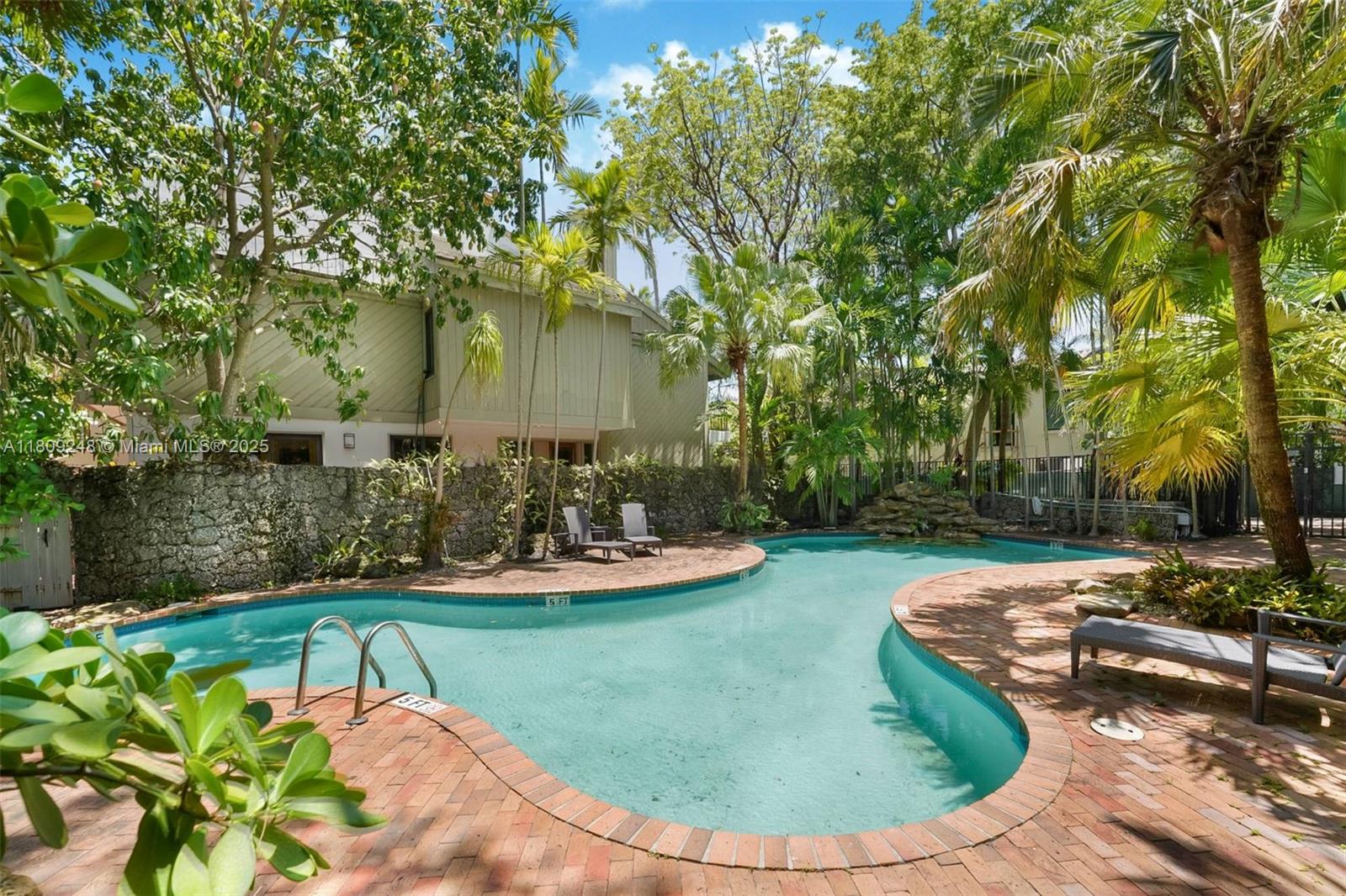 3169 Via Abitare Way #6 Miami, FL 33133 3169 Via Abitare Way #6 Miami, FL 33133