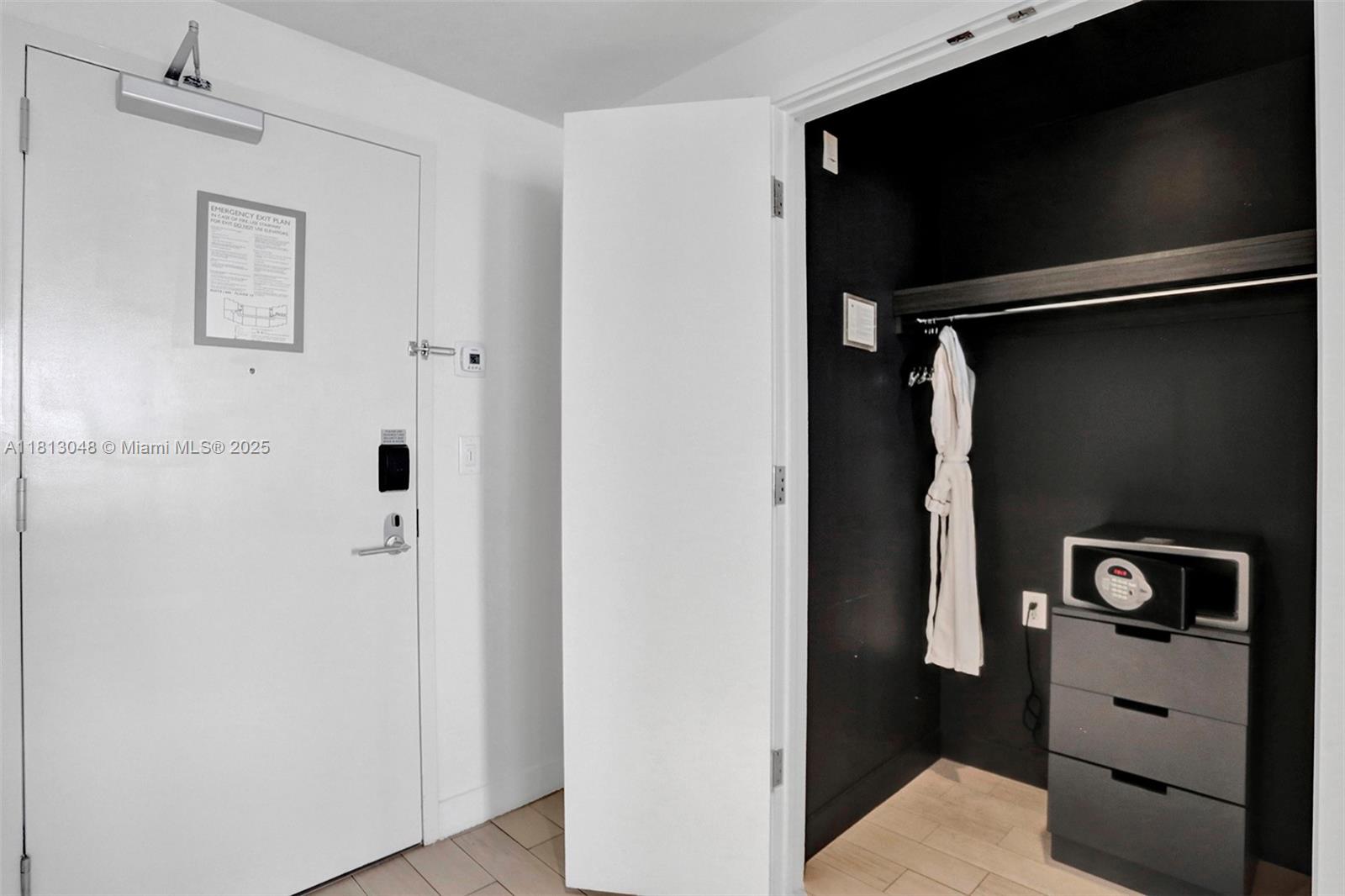 3101 Bayshore Dr #1208 Fort Lauderdale, FL 33304