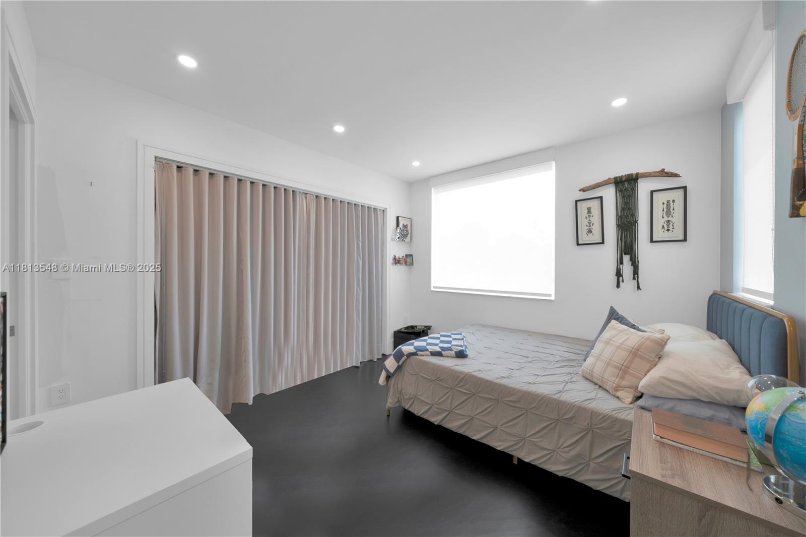 6320 Dolphin Dr Coral Gables, FL 33158 6320 Dolphin Dr Coral Gables, FL 33158