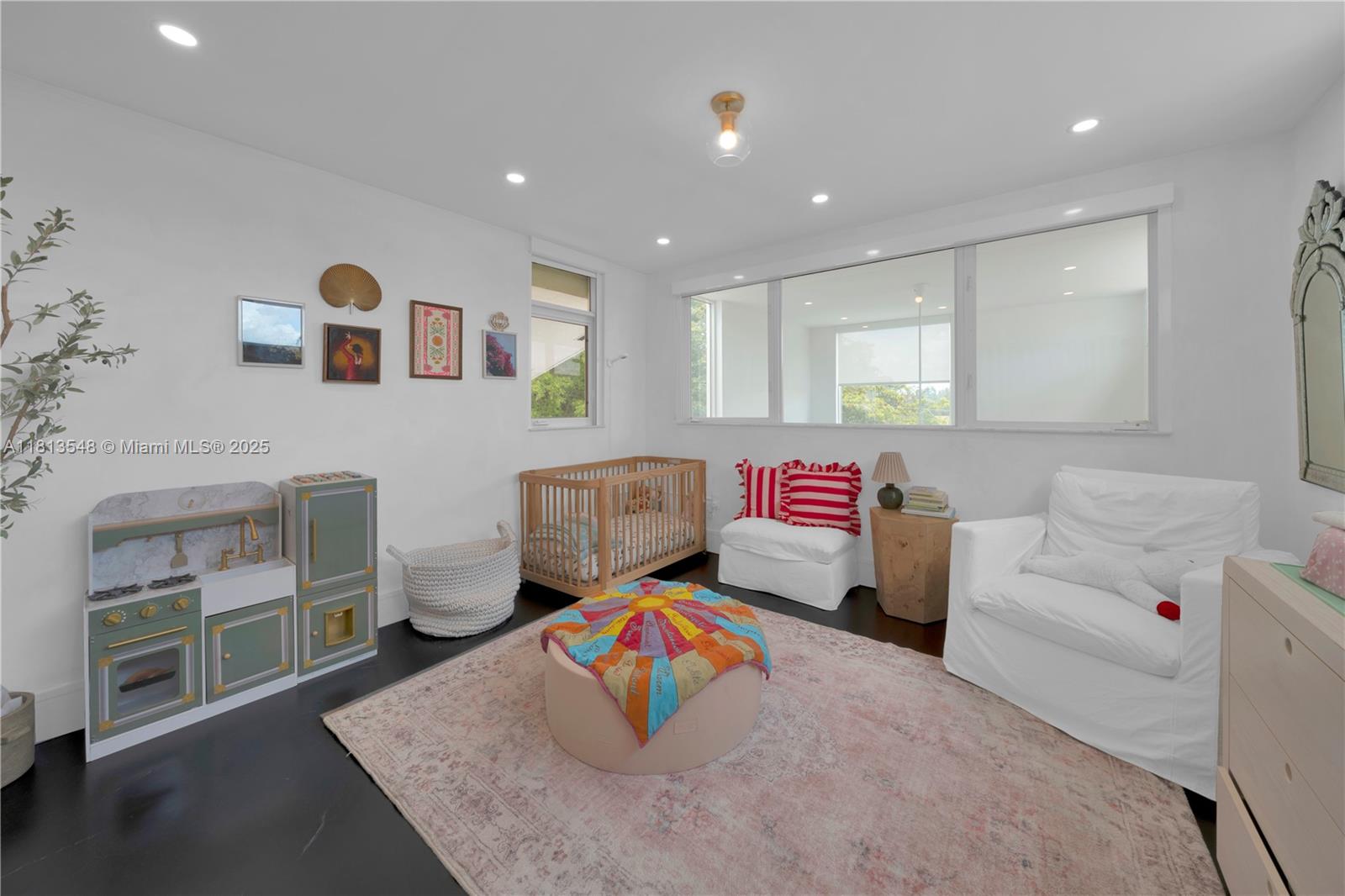 6320 Dolphin Dr Coral Gables, FL 33158 6320 Dolphin Dr Coral Gables, FL 33158