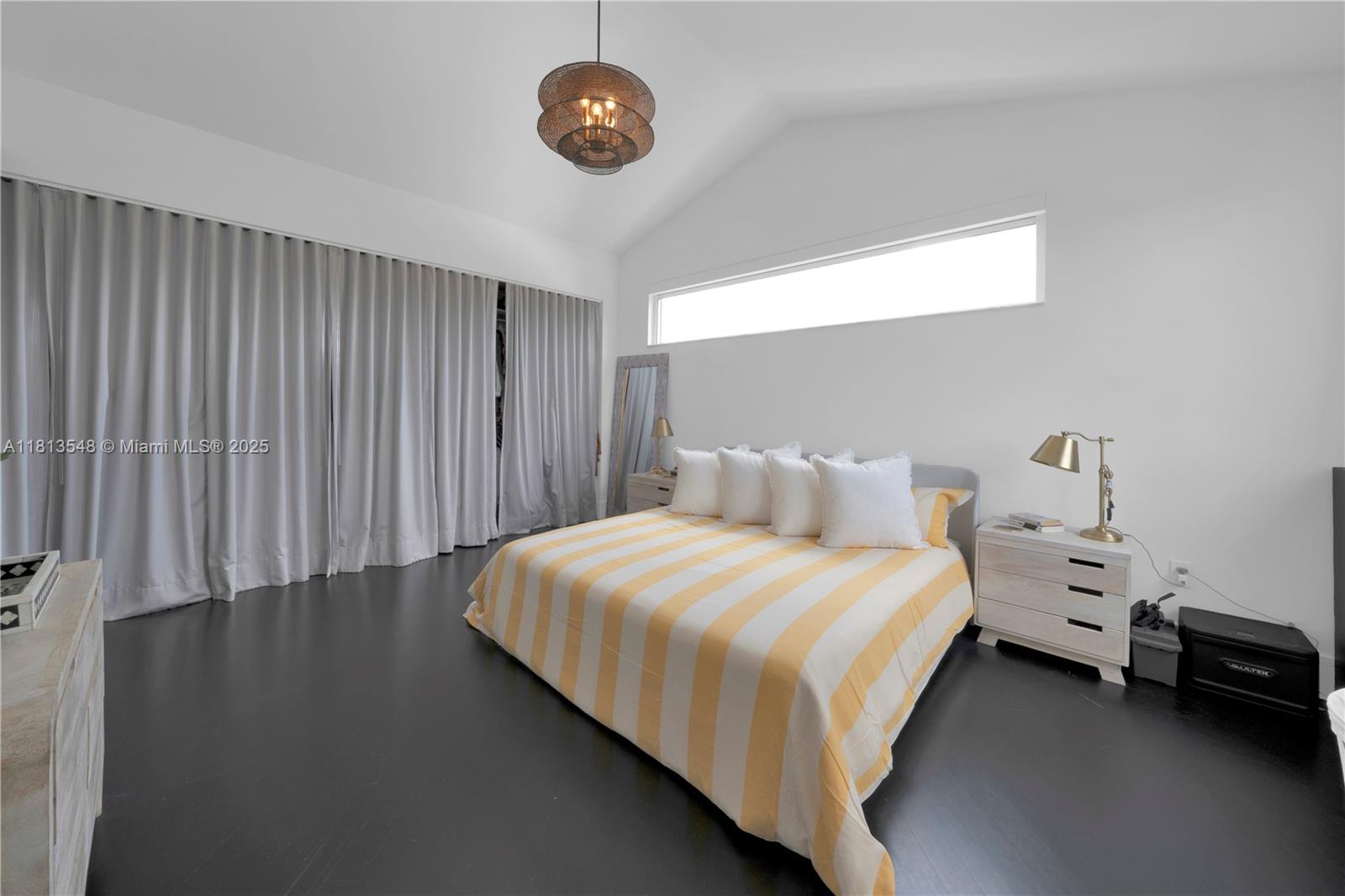 6320 Dolphin Dr Coral Gables, FL 33158 6320 Dolphin Dr Coral Gables, FL 33158