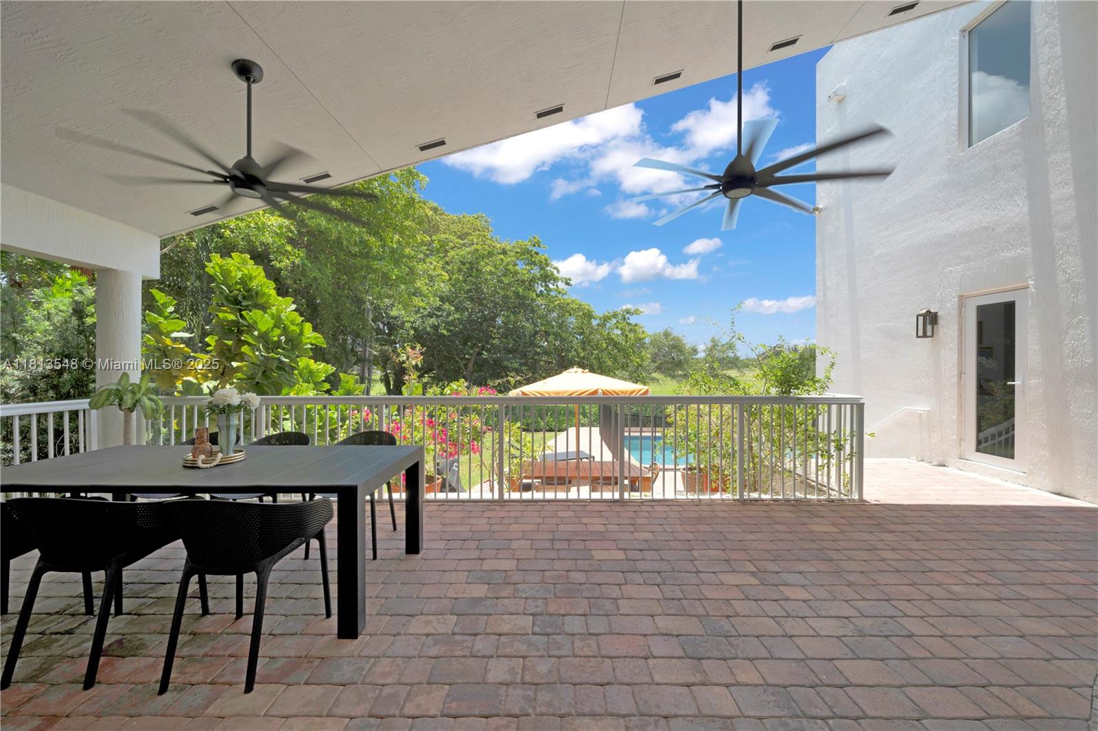 6320 Dolphin Dr Coral Gables, FL 33158 6320 Dolphin Dr Coral Gables, FL 33158