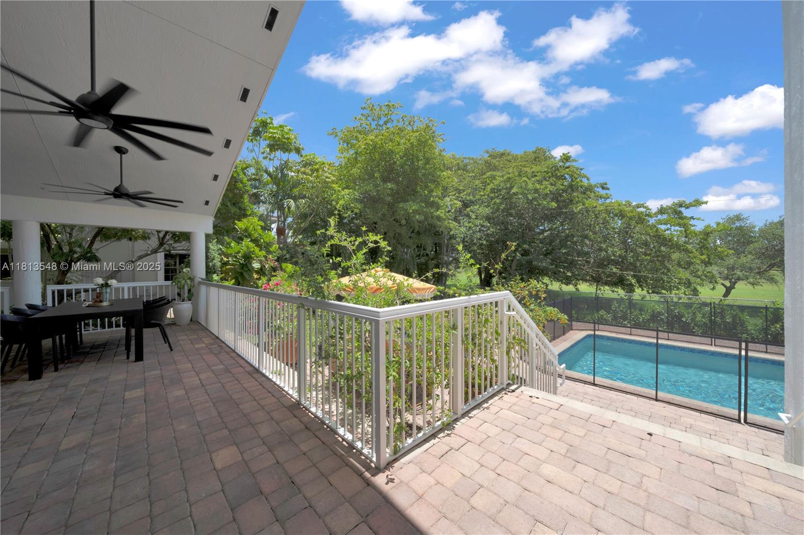 6320 Dolphin Dr Coral Gables, FL 33158 6320 Dolphin Dr Coral Gables, FL 33158