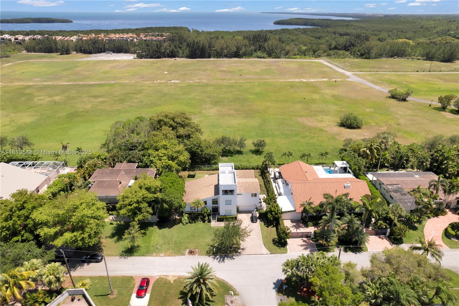 6320 Dolphin Dr Coral Gables, FL 33158 6320 Dolphin Dr Coral Gables, FL 33158