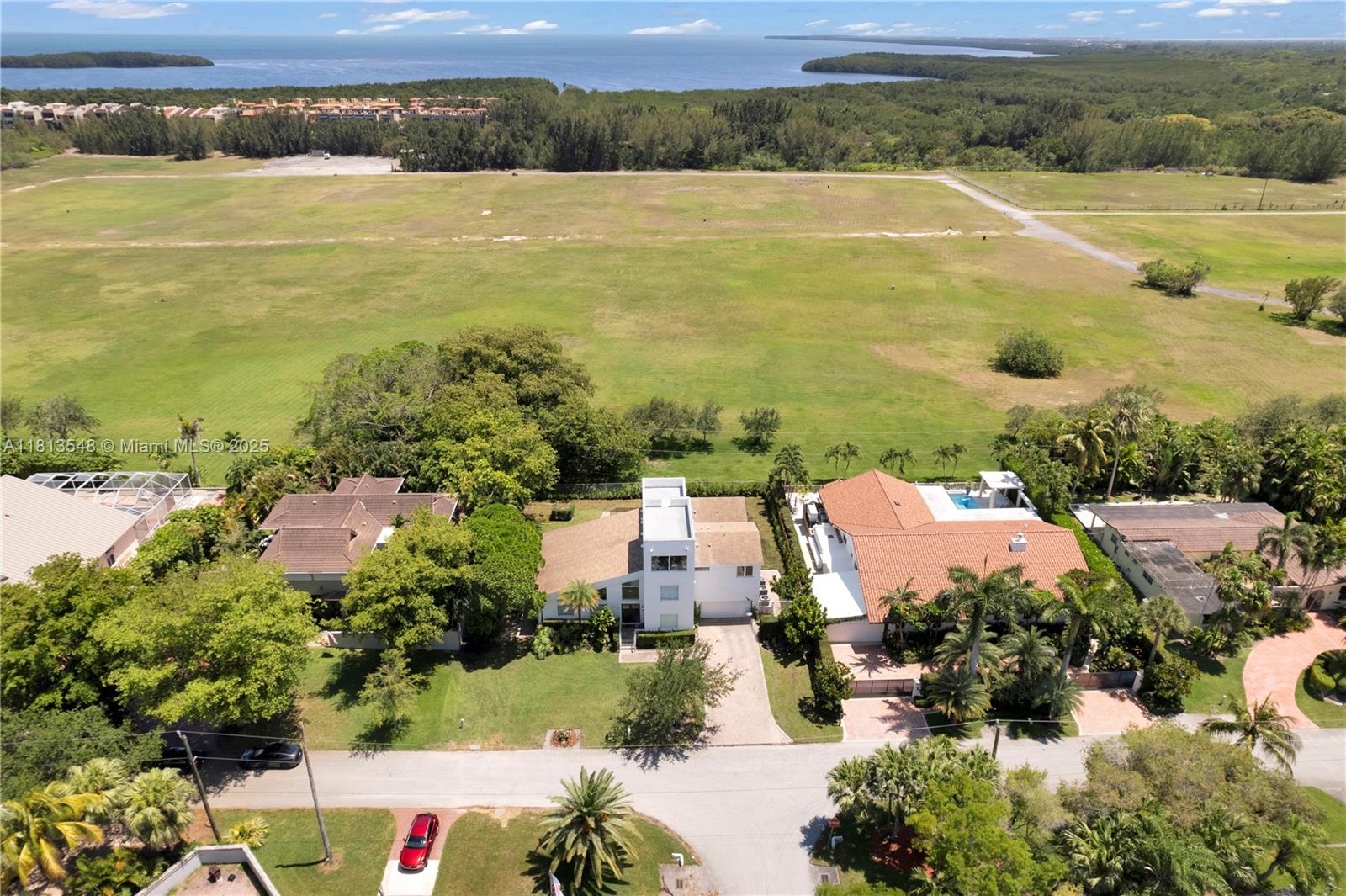 6320 Dolphin Dr Coral Gables, FL 33158 6320 Dolphin Dr Coral Gables, FL 33158