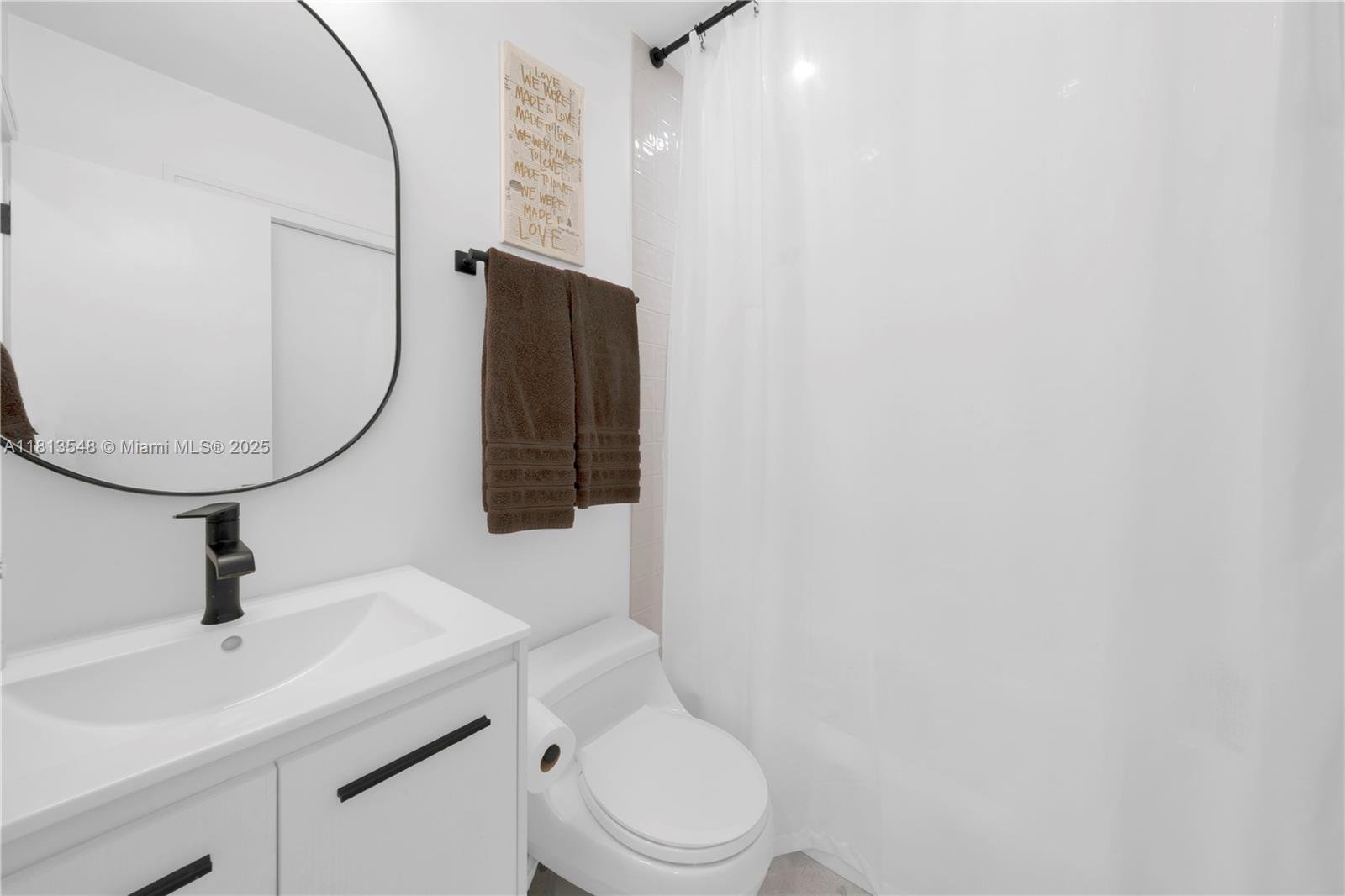 6320 Dolphin Dr Coral Gables, FL 33158 6320 Dolphin Dr Coral Gables, FL 33158