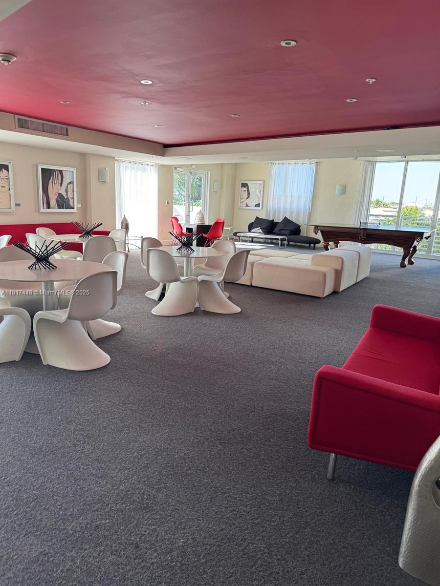 1551 N Flagler Dr #1110 West Palm Beach, FL 33401