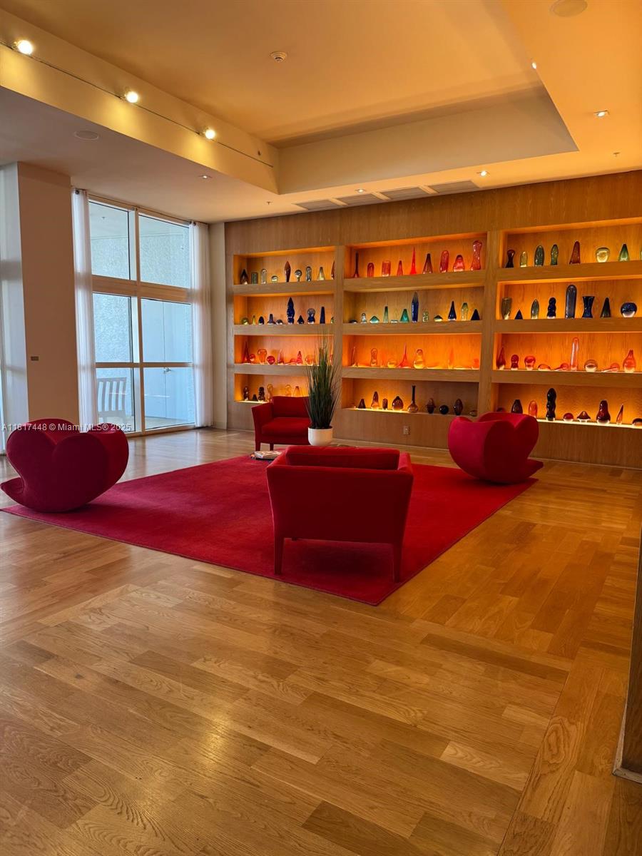 1551 N Flagler Dr #1110 West Palm Beach, FL 33401