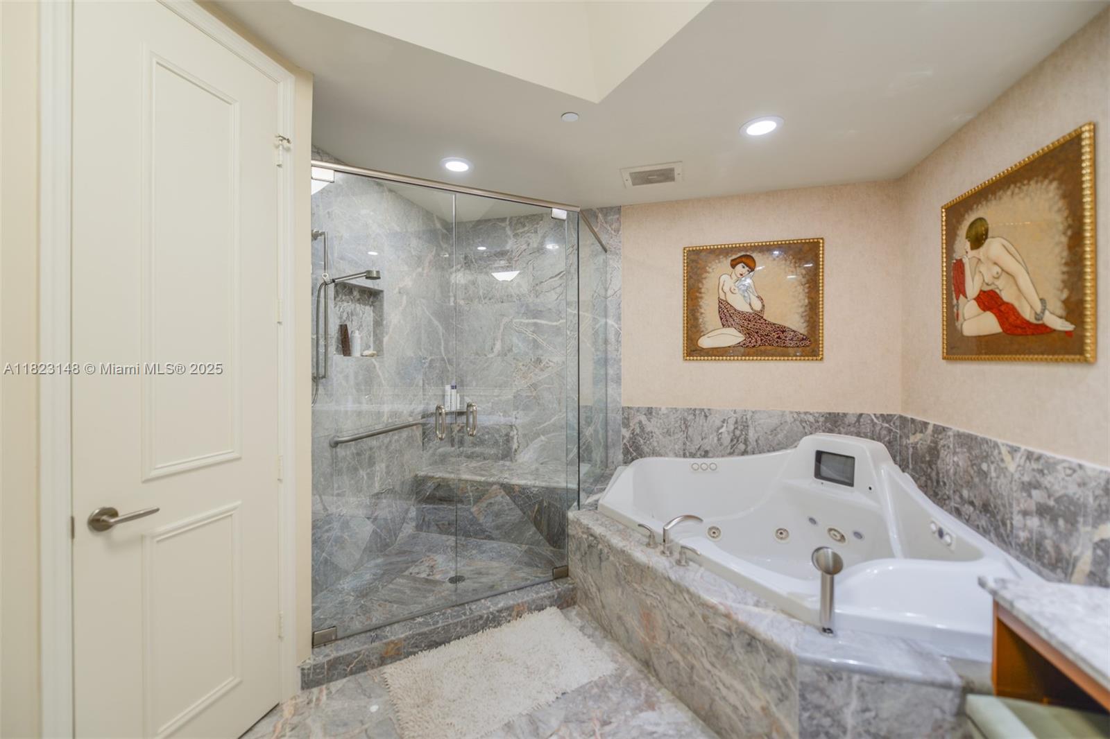 image Turnberry Ocean Colony18