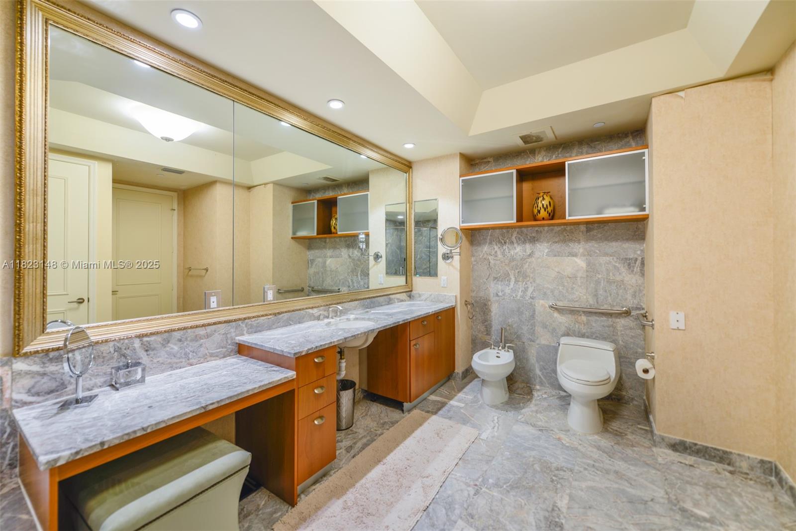 image Turnberry Ocean Colony19