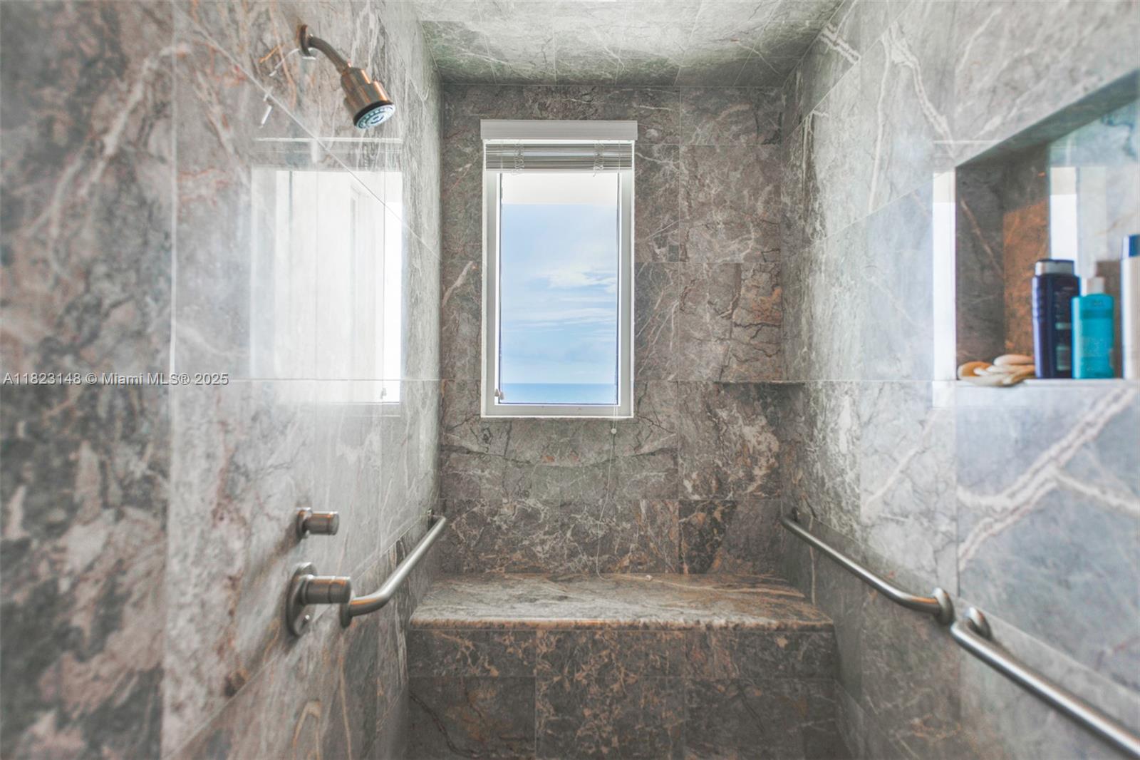 image Turnberry Ocean Colony23