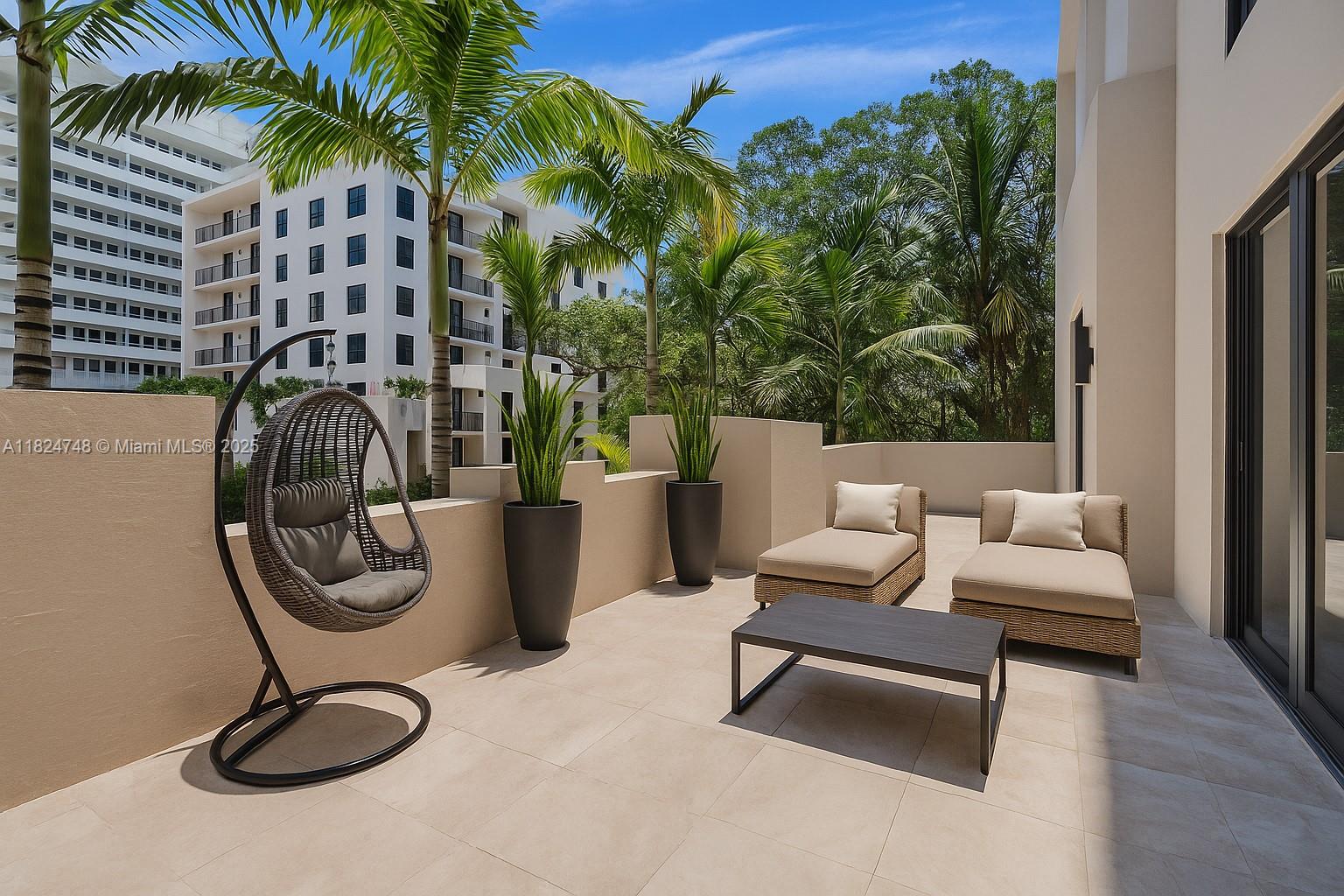 718 Valencia Ave #204 Coral Gables, FL 33134