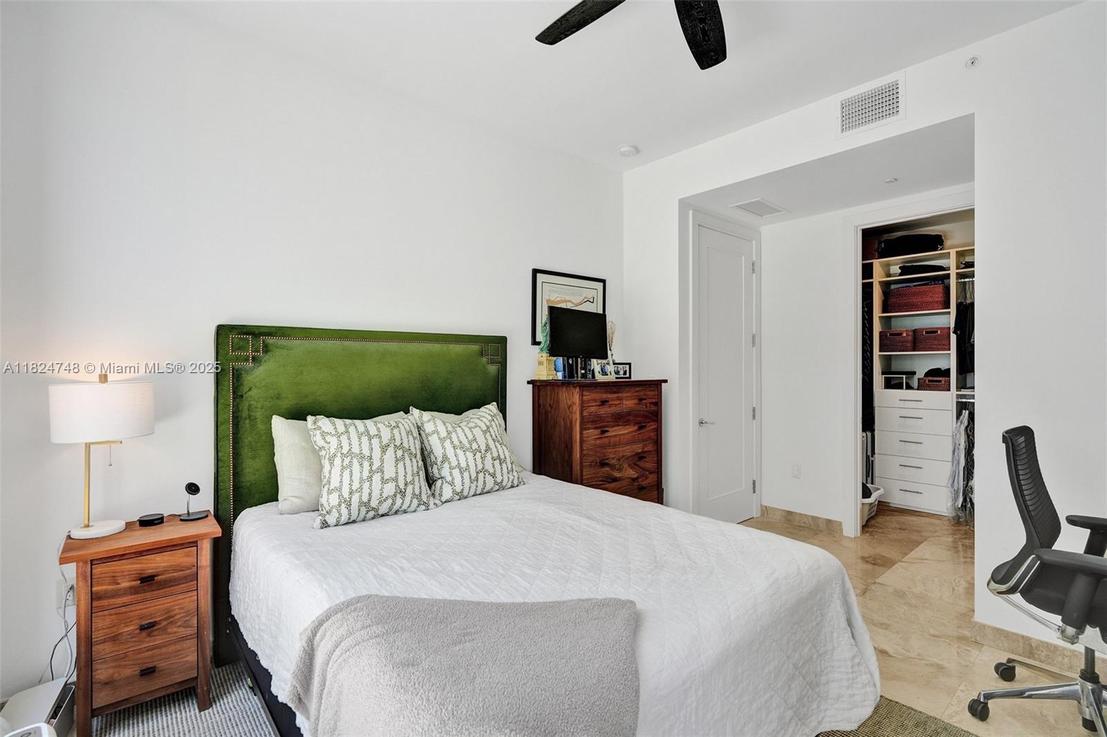 718 Valencia Ave #204 Coral Gables, FL 33134