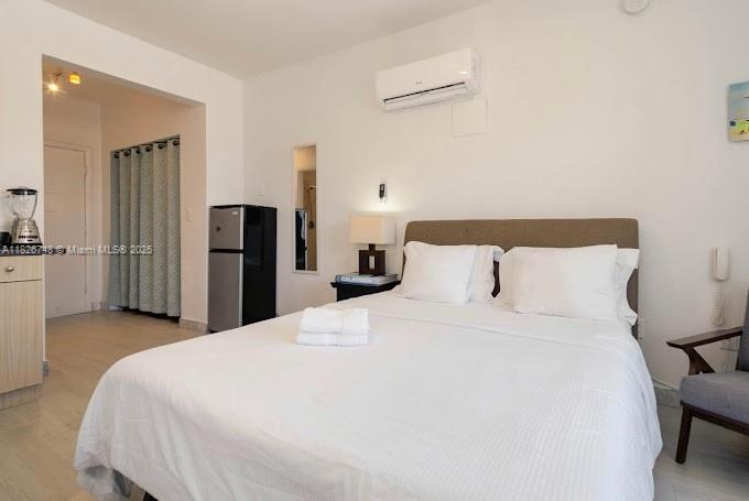 Undisclosed Address Miami Beach, FL 33139