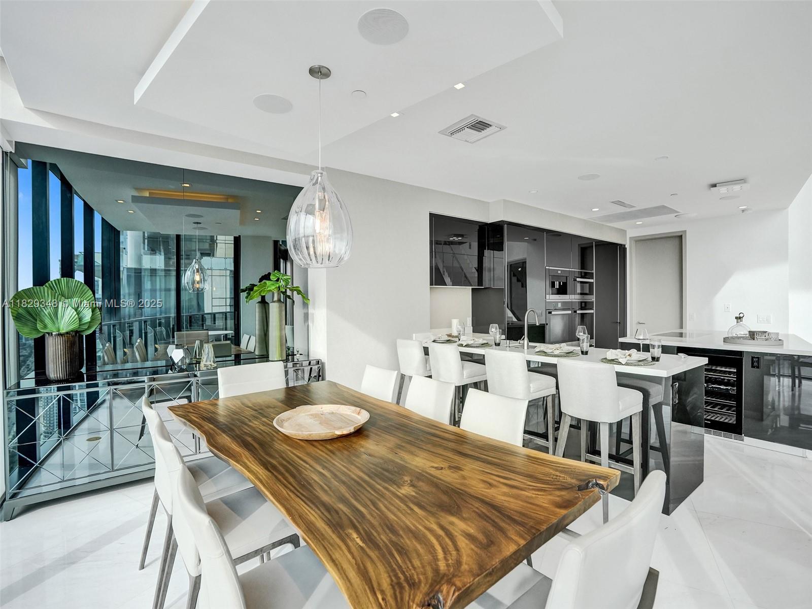 image Porsche Design Tower22