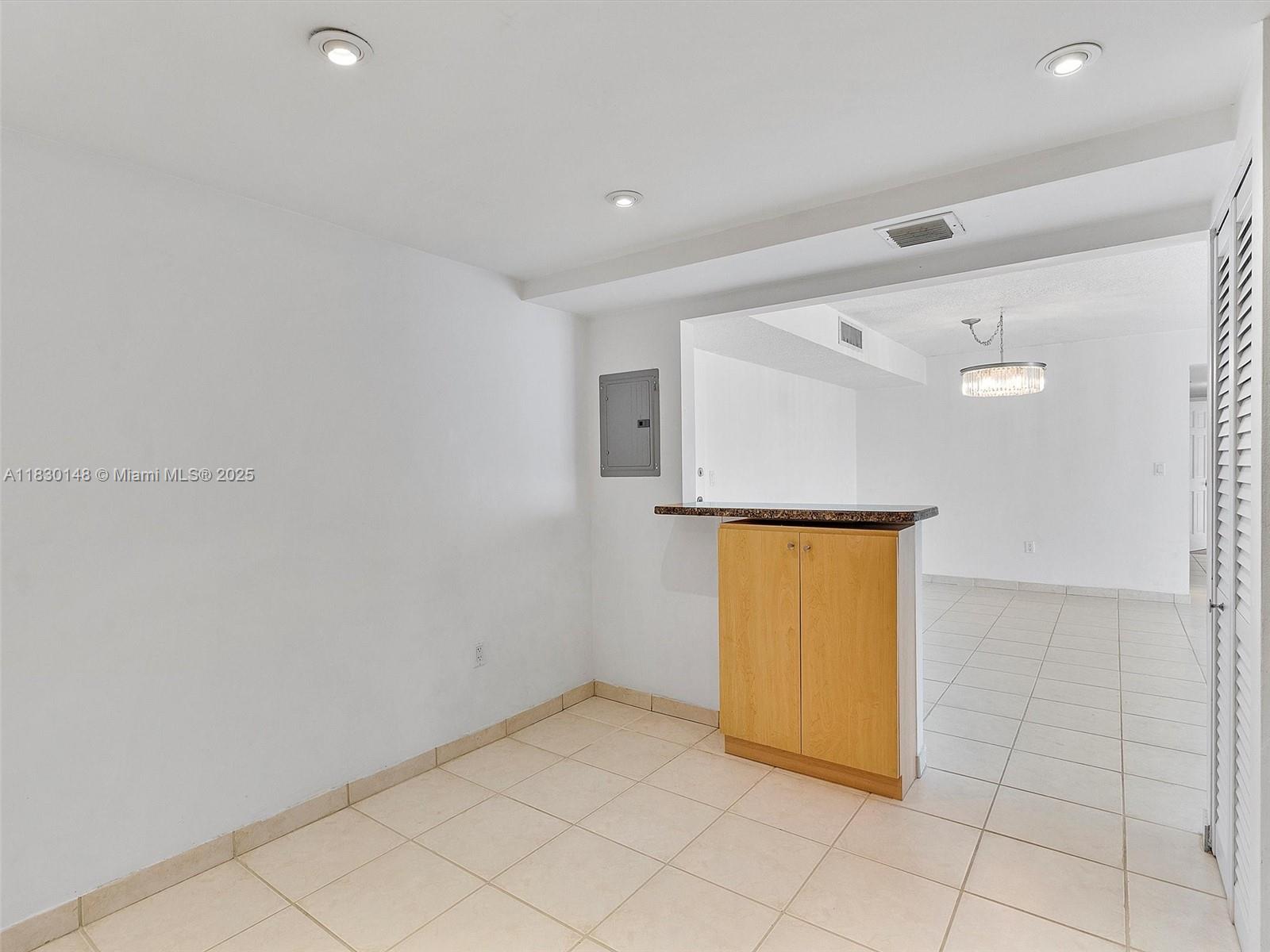 image Winston Towers16
