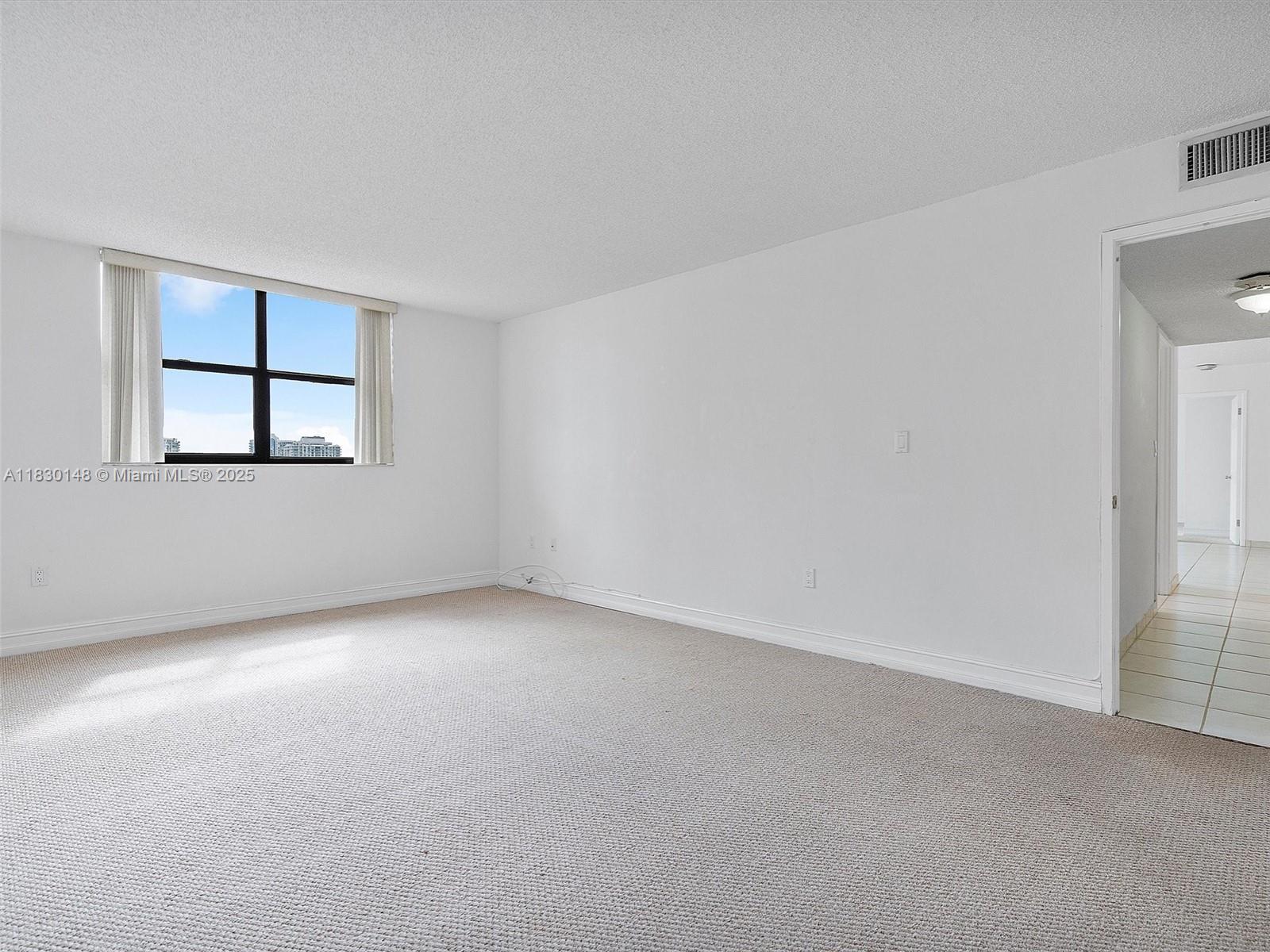 image Winston Towers22