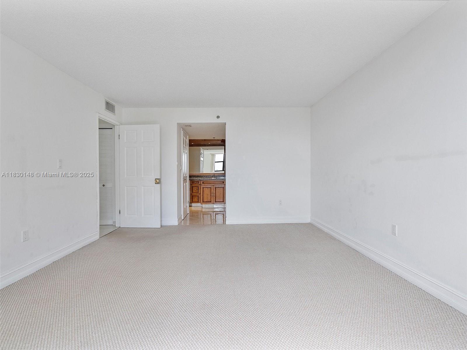 image Winston Towers24