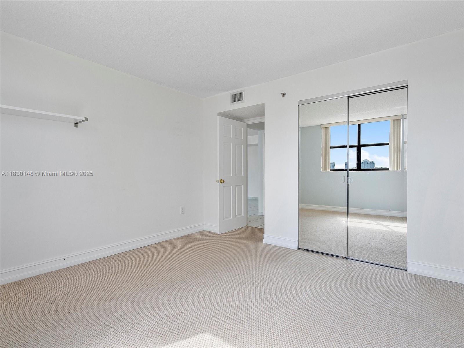 image Winston Towers32