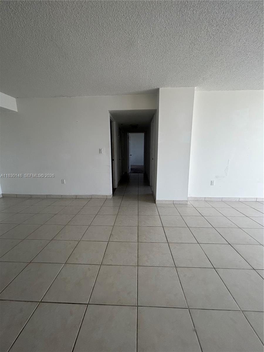 image Winston Towers 60039