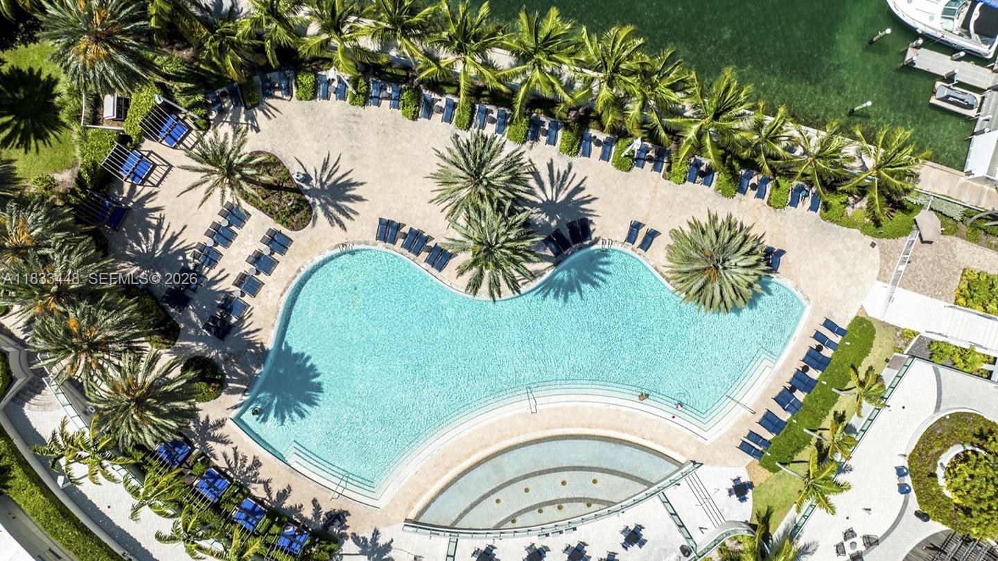 1500 Bay Rd #724S Miami Beach, FL 33139