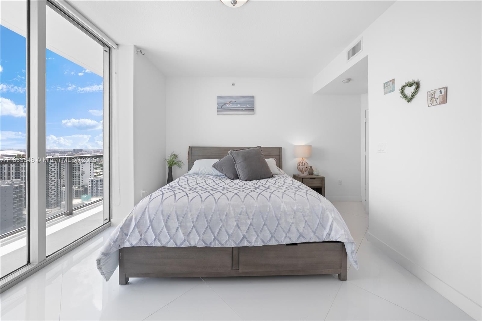 image The Axis On Brickell13
