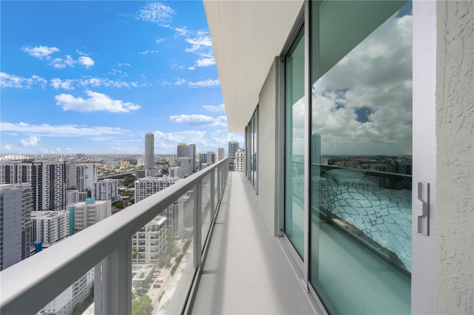 image The Axis On Brickell23