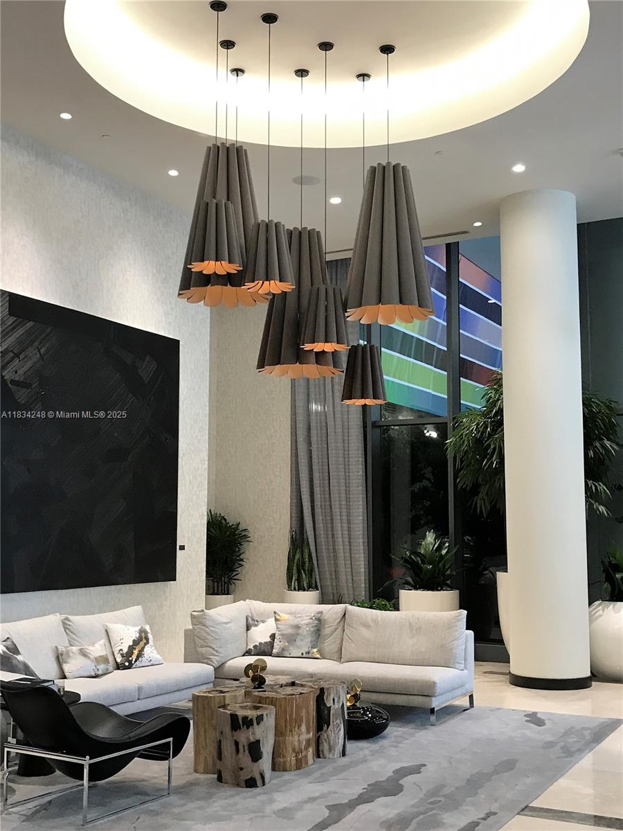 image Brickell Heights2