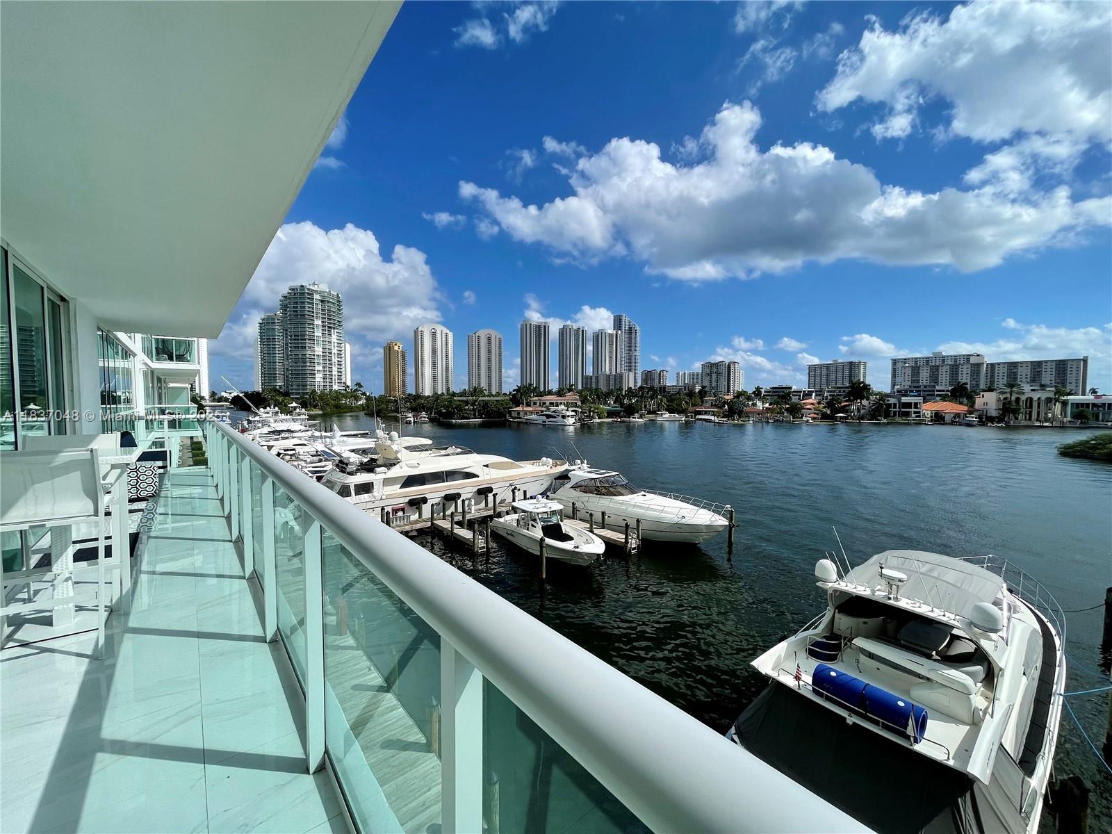 400 Sunny Isles Blvd #305