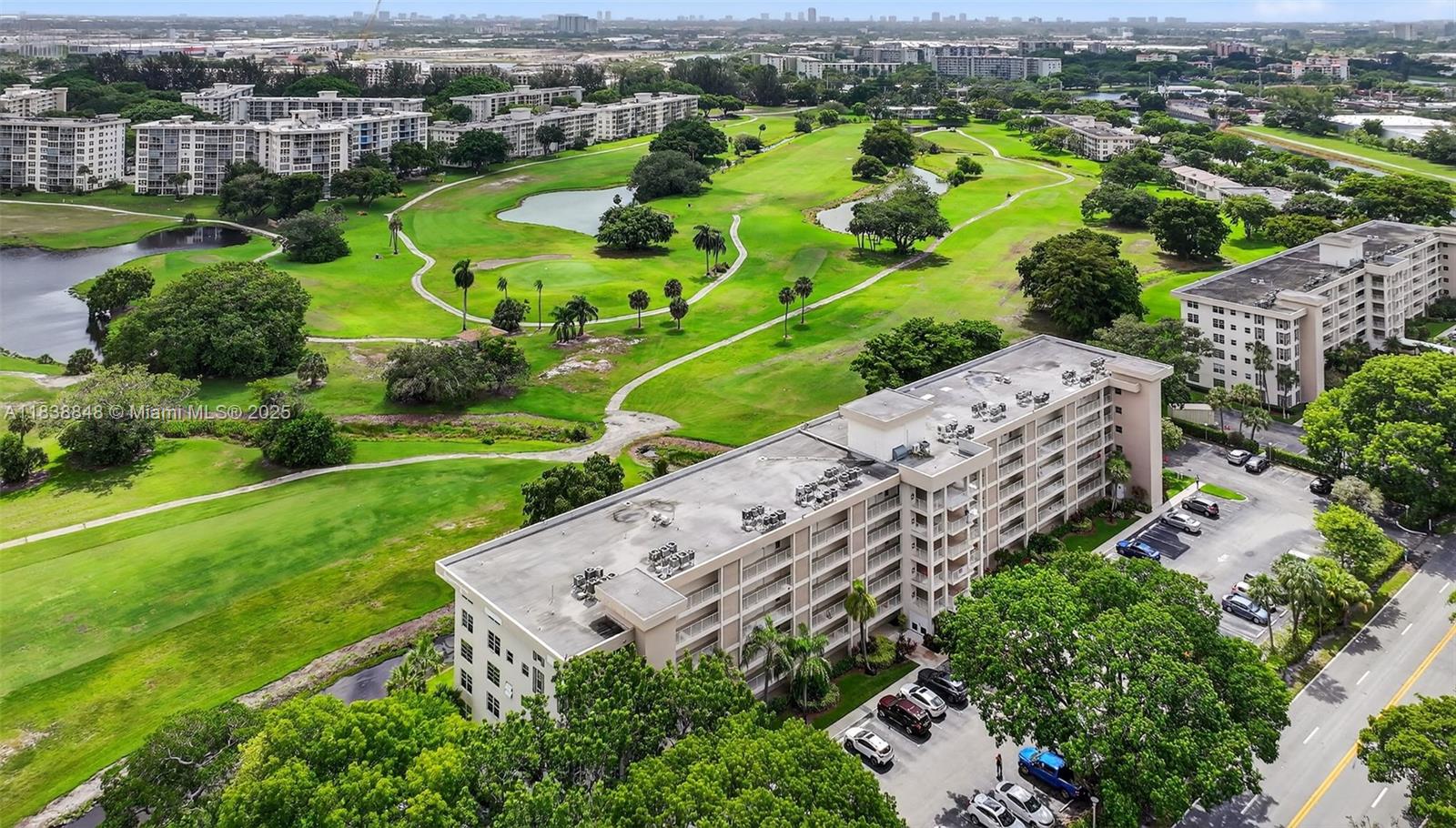 2901 S Palm Aire Dr #608,Pompano Beach, FL 33069