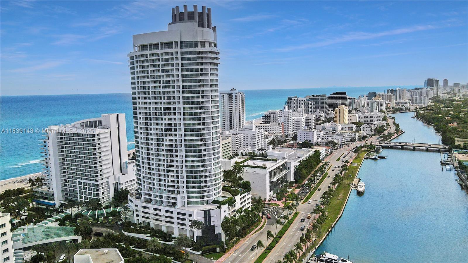 4401 Collins Ave #2305