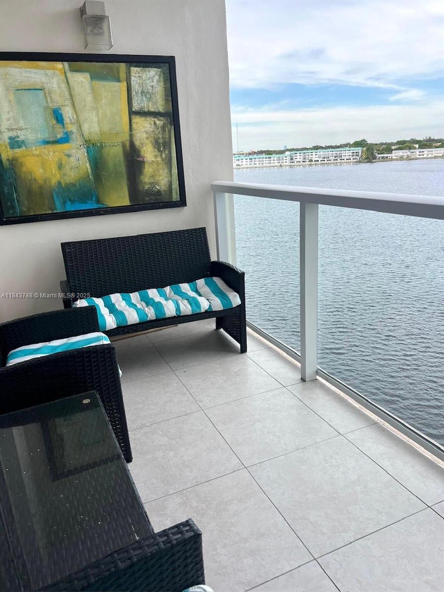 1301 NE Miami Gdns Dr #502W