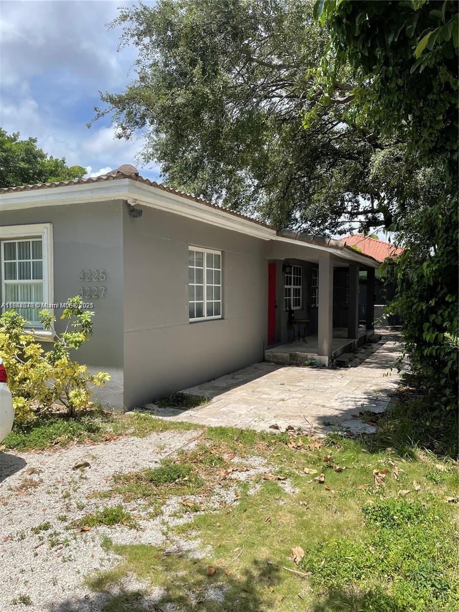 3227 Oak Ave #3227