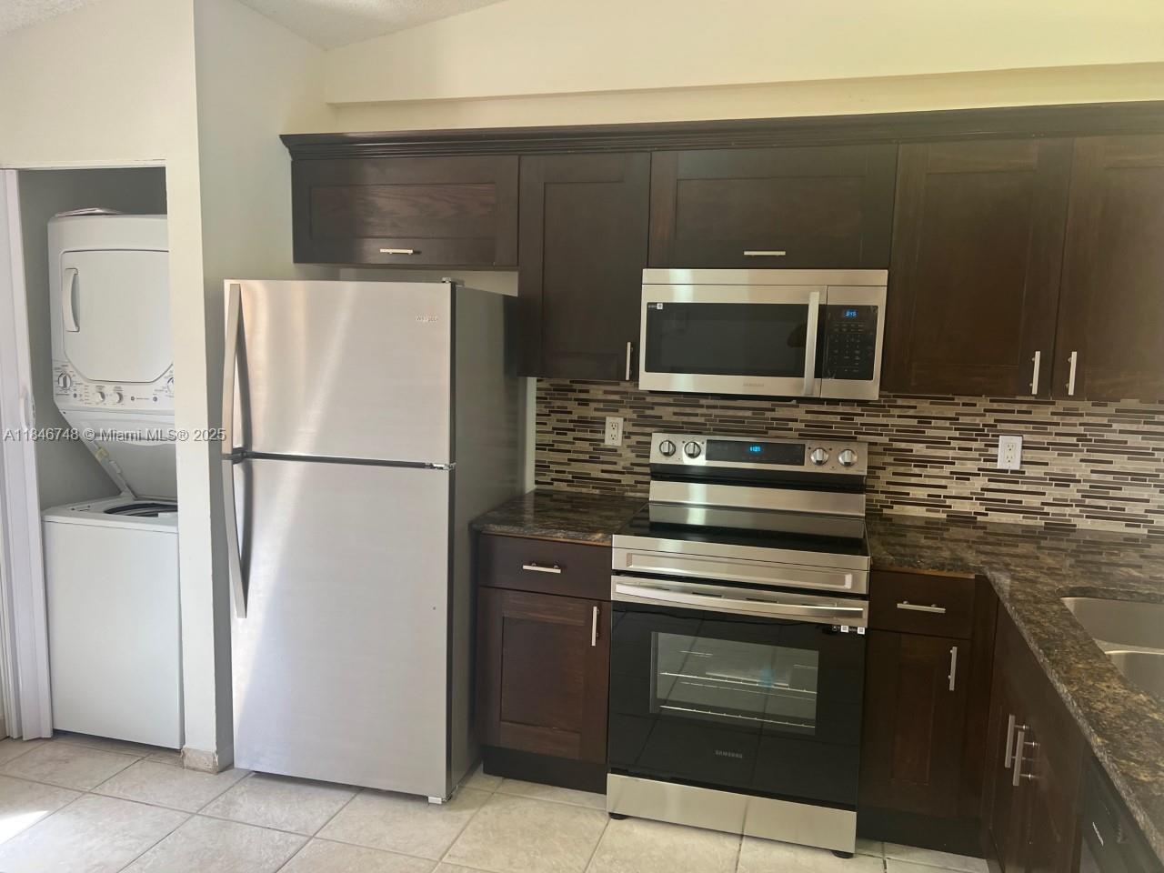 2521 NW 56th Ave #2-26