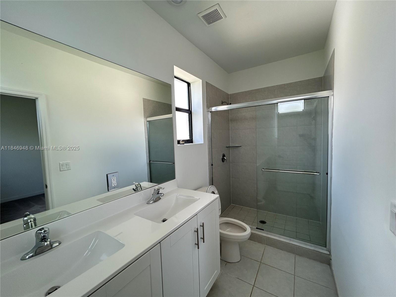 10090 SW 228th Ter Miami, FL 33190