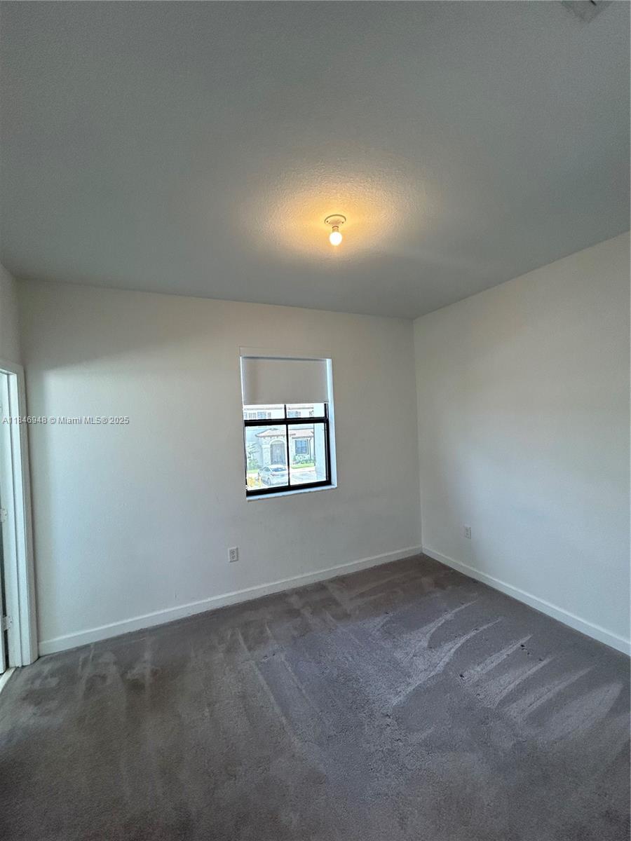 10090 SW 228th Ter Miami, FL 33190