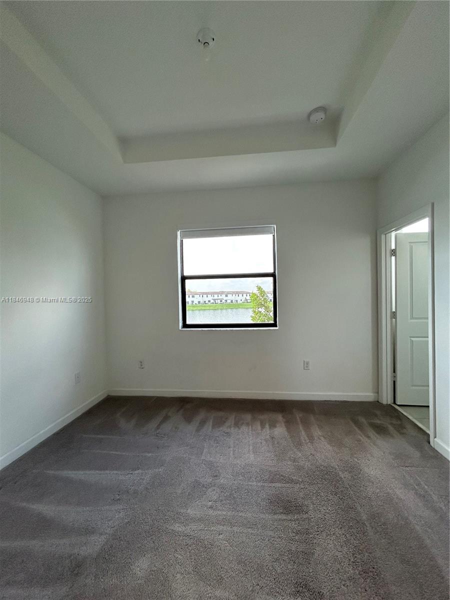 10090 SW 228th Ter Miami, FL 33190