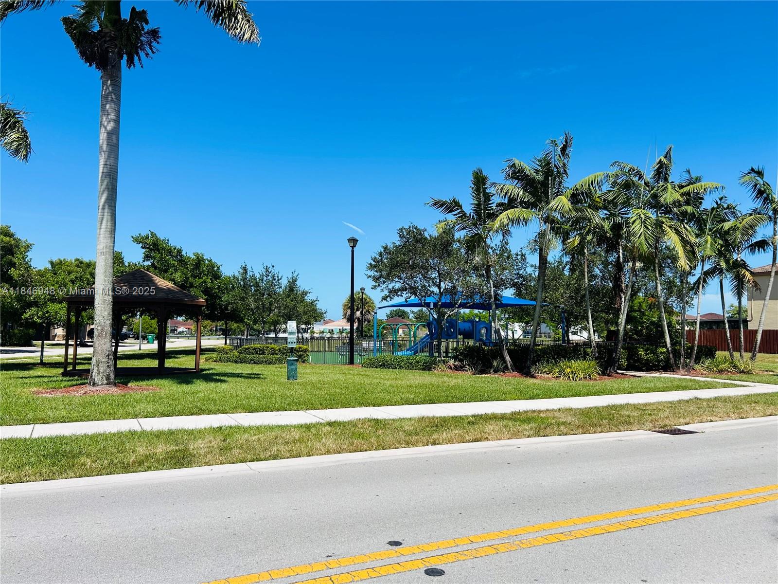 10090 SW 228th Ter Miami, FL 33190