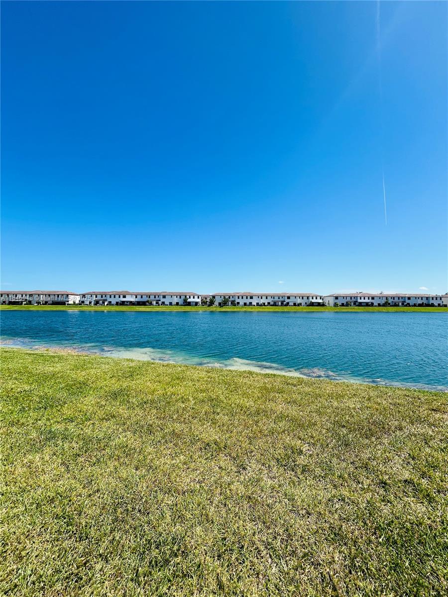 10090 SW 228th Ter Miami, FL 33190