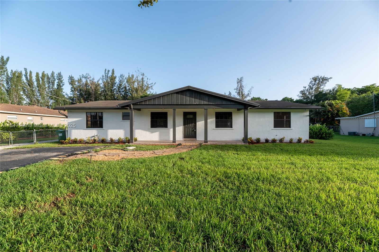 14230 SW 14th St