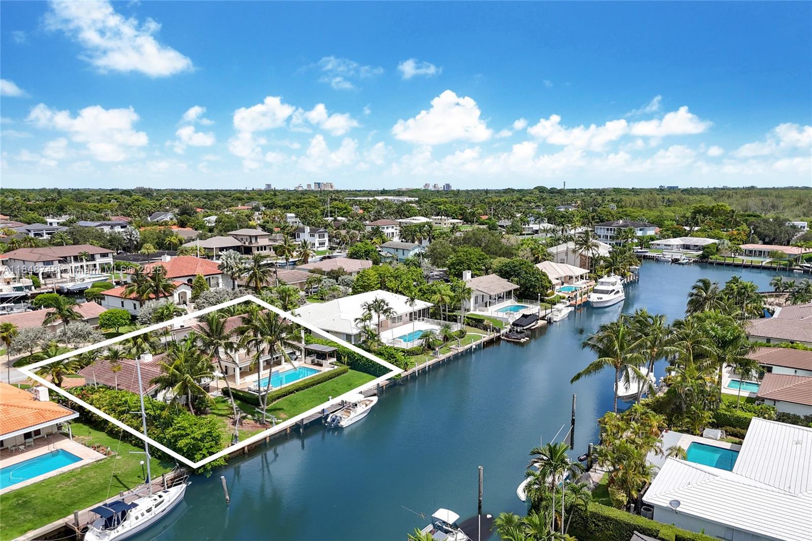 13035 Nevada St Coral Gables, FL 33156 13035 Nevada St Coral Gables, FL 33156