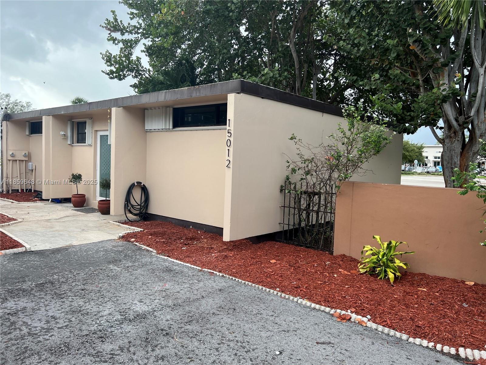 15012 Royal Palm Ave #15012