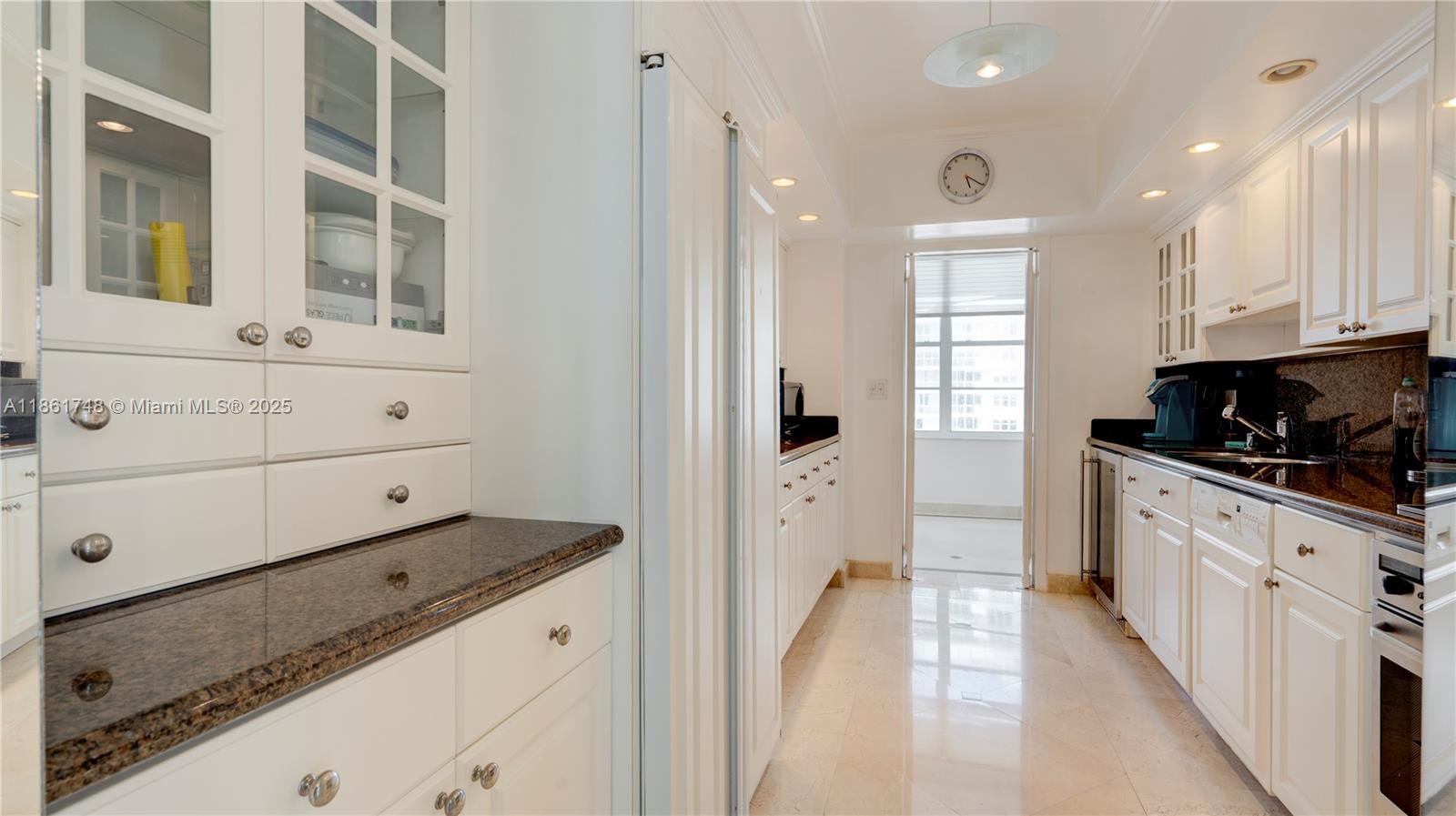 5640 Collins Ave #6B Miami Beach, FL 33140