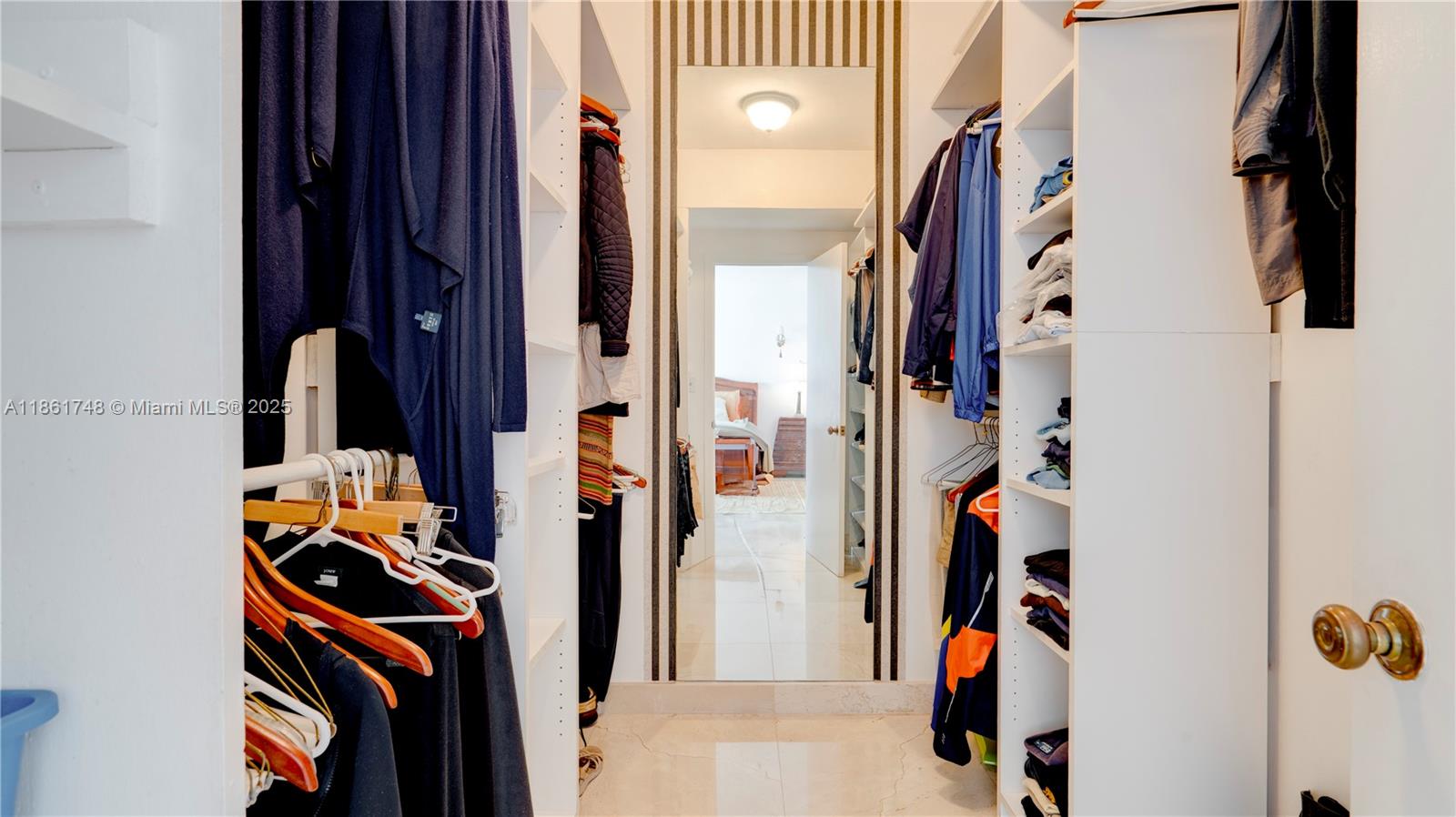 5640 Collins Ave #6B Miami Beach, FL 33140