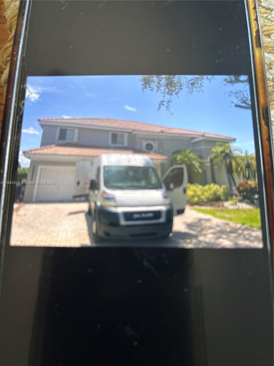 10360 NW 52nd St
