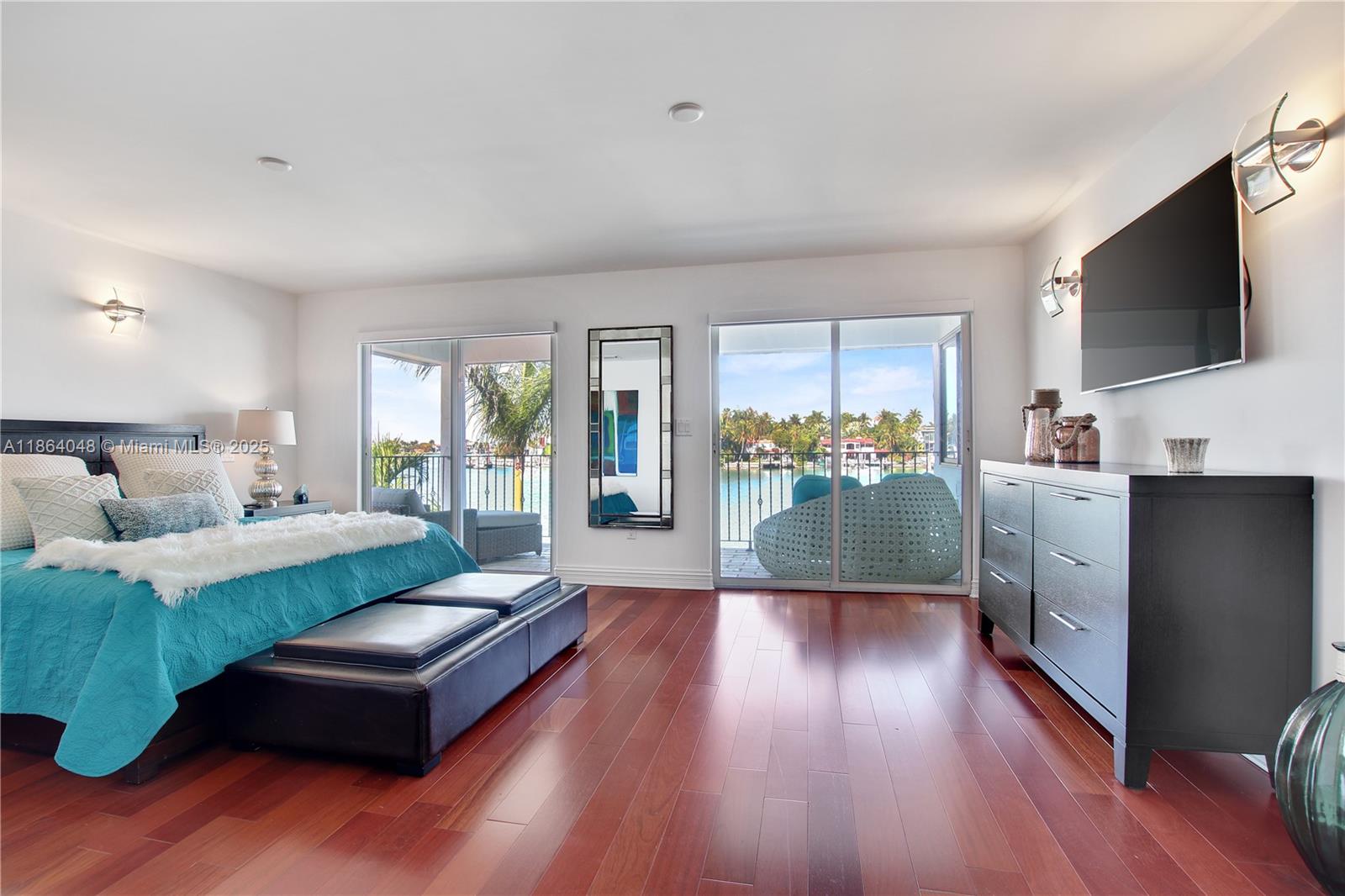 257 N Coconut Ln Miami Beach, FL 33139