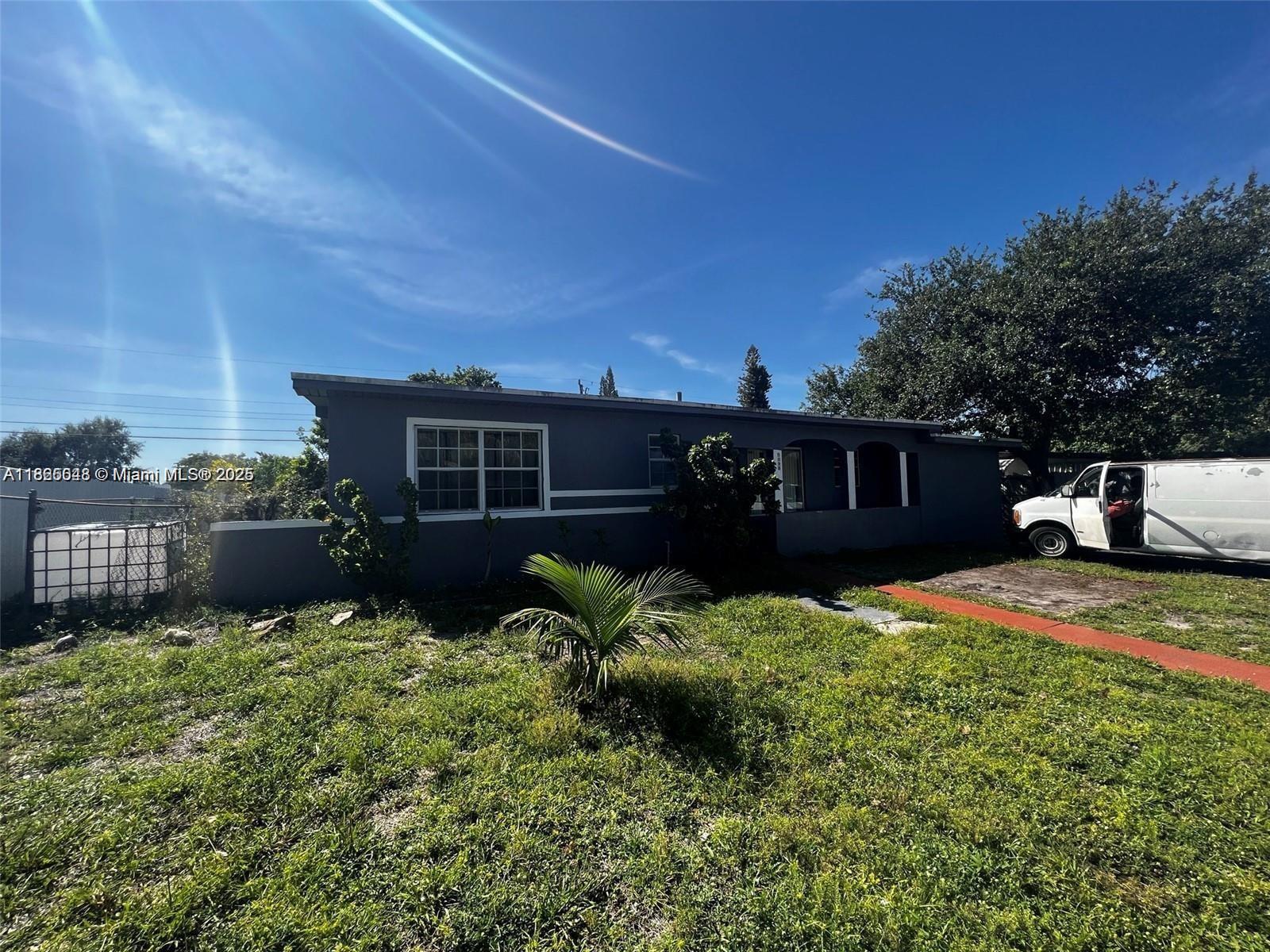 3350 SW 37th St
