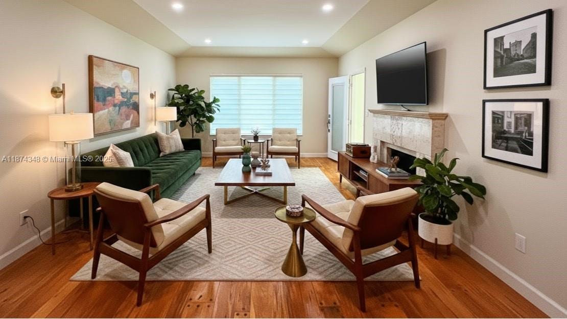 40 SW 30th Rd Miami, FL 33129