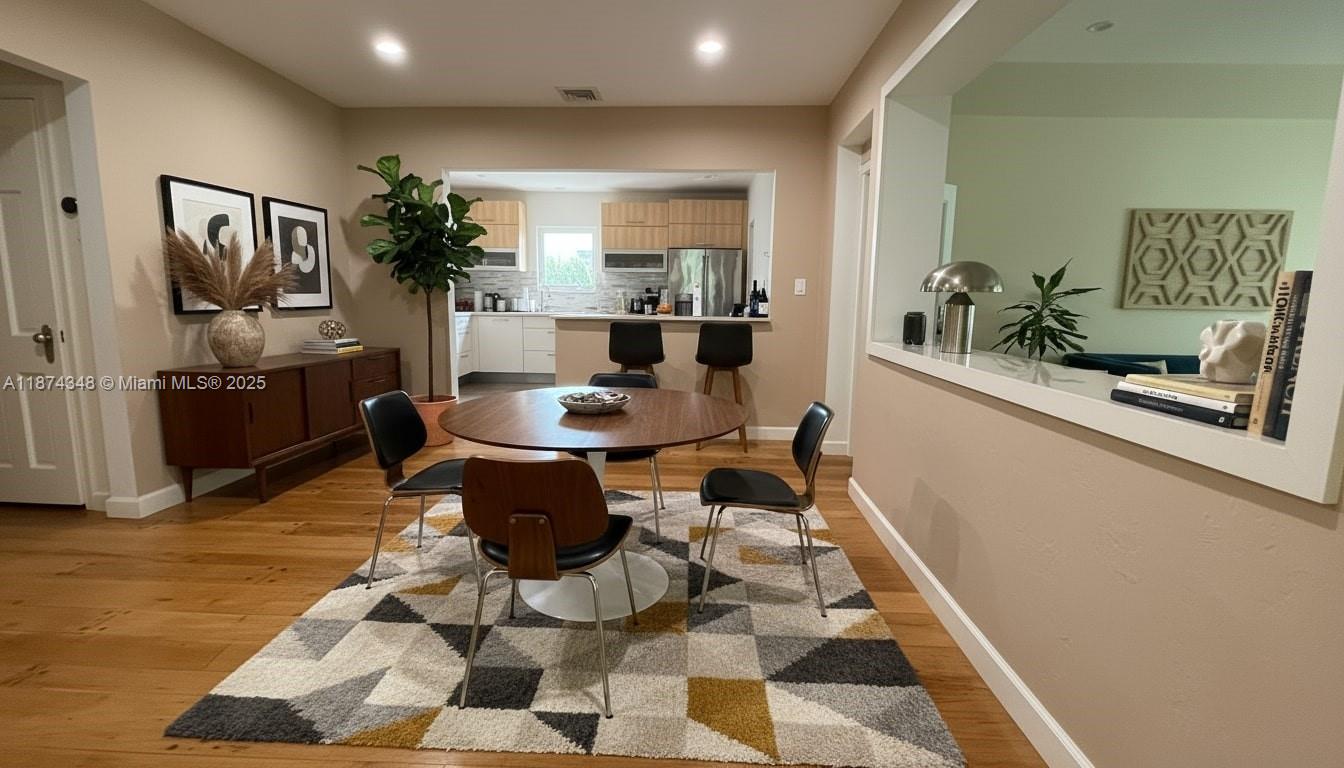 40 SW 30th Rd Miami, FL 33129