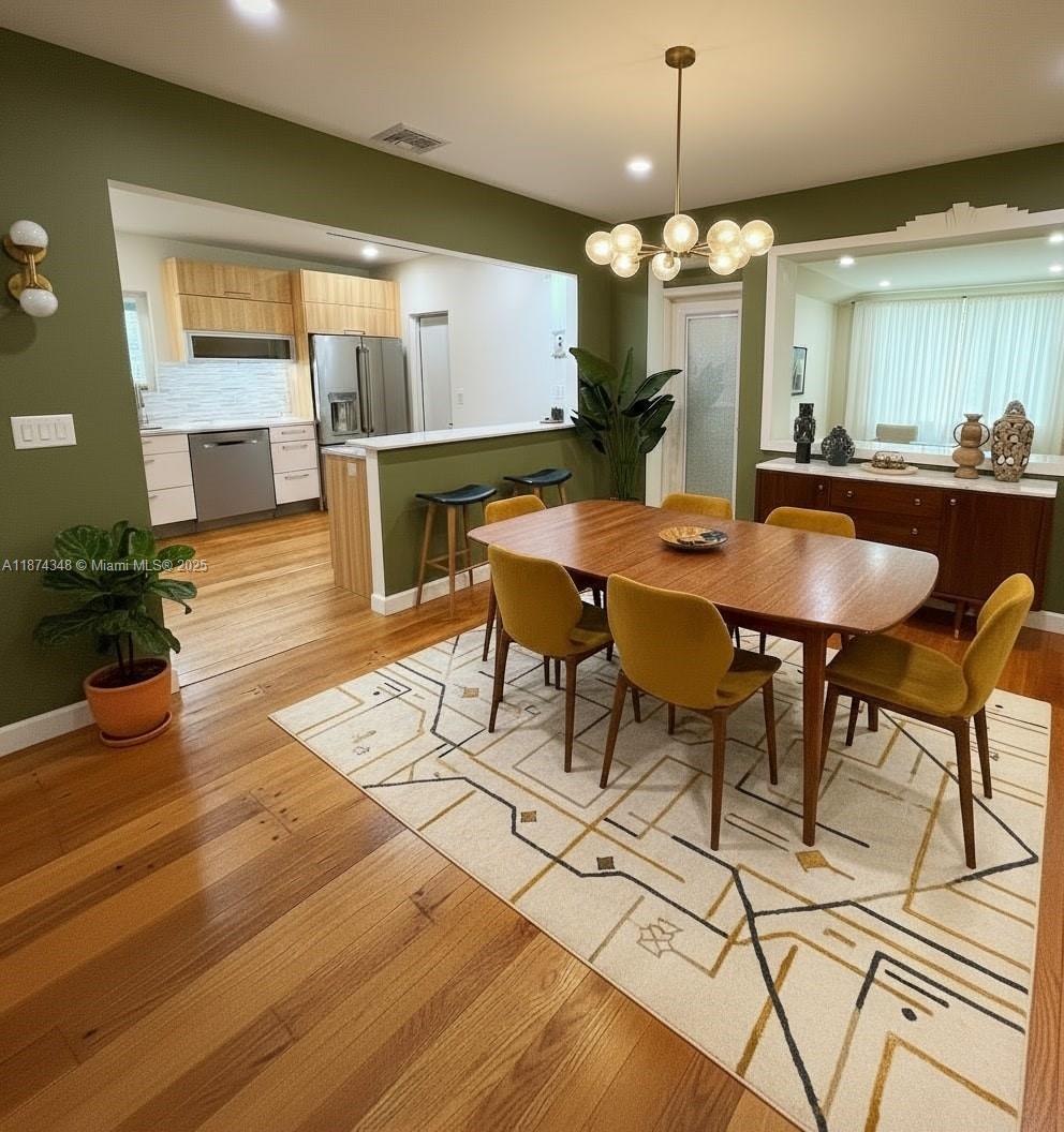 40 SW 30th Rd Miami, FL 33129